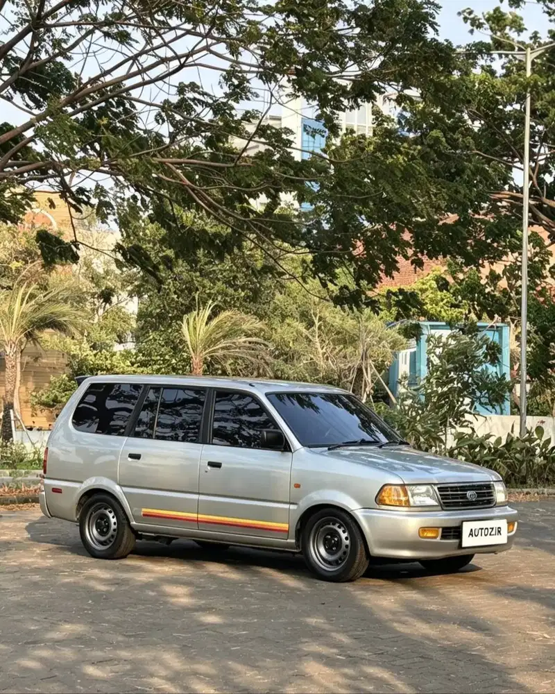 Toyota Kijang LGX Silver 2000 Antik Simpanan Murmer Ori Menarik Kalcer