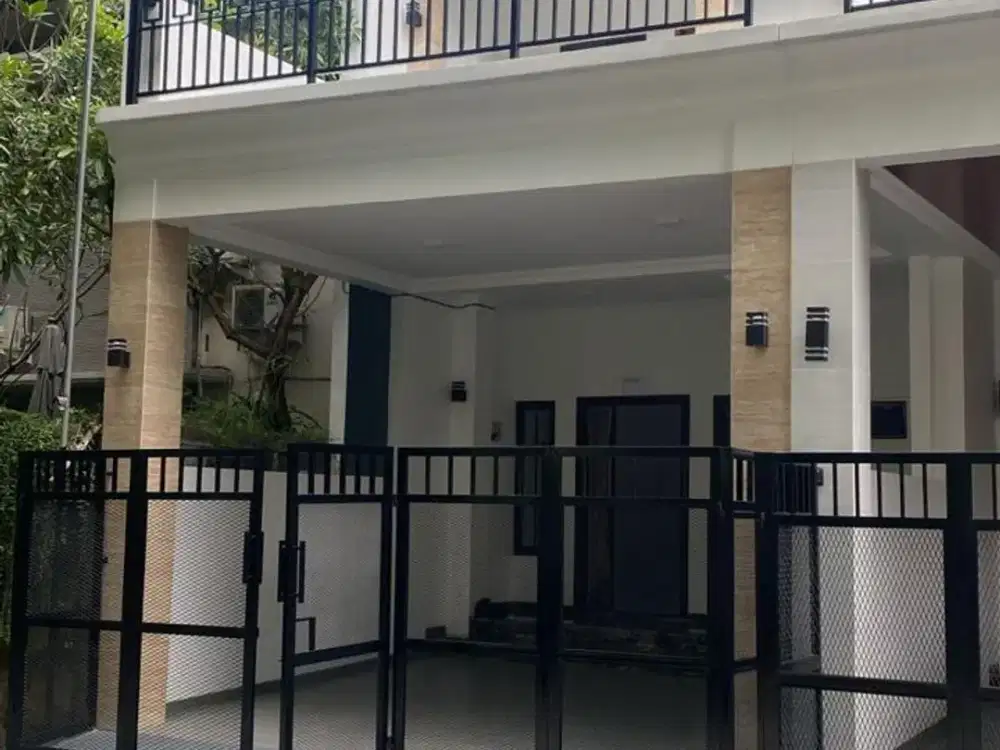 Di Jual MURAH, Rumah siap huni, di Villa Melati Mas - BSD City, Tangerang Selatan