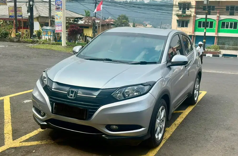 MOBIL HRV E 1,5 KM 67.000 F CIANJUR