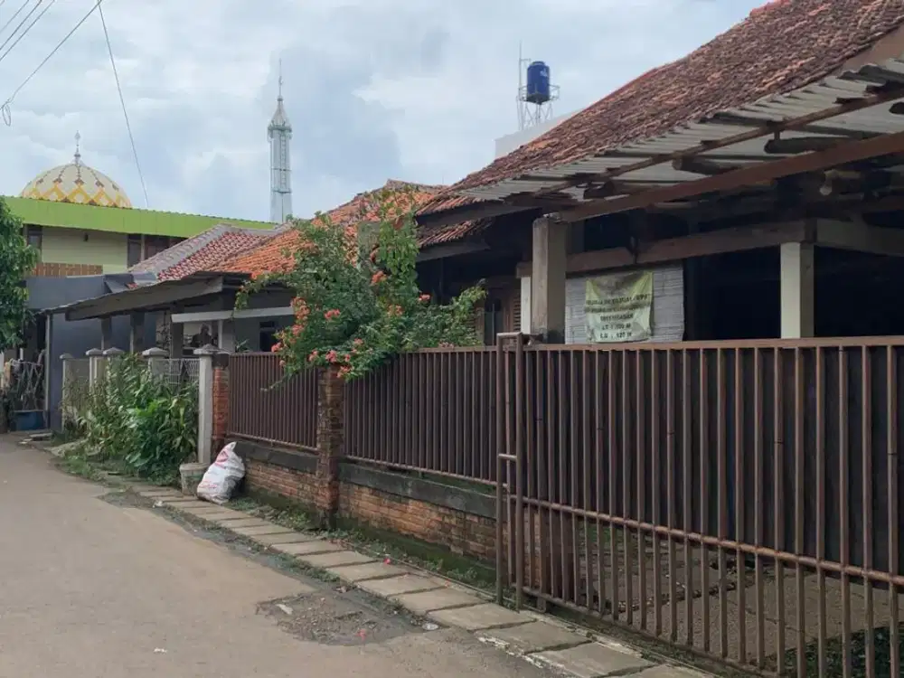 Di jual MURAH, Rumah siap huni dan nyaman, di Perum.Griya Asri BSD, Kel.Jelupang, Tangerang Selatan