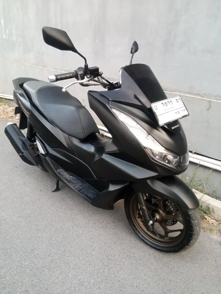 Honda PCX ABS 160 2023 Hitam Dob