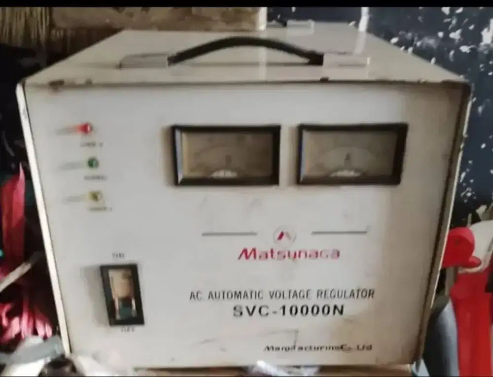 Jual Stabilizer 10,000 Watt. Merek MATSUNAGA SVC-10000N.