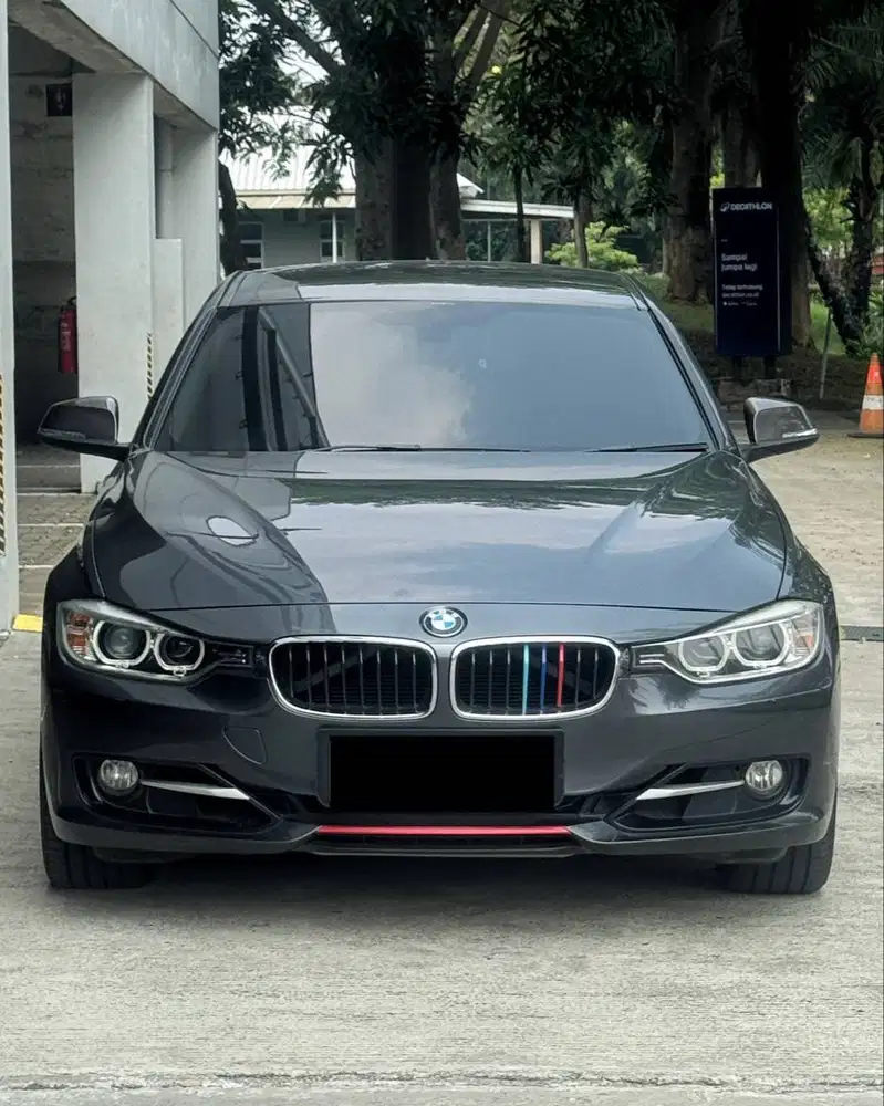 BMW 320i F30 Sport Grey 2015 Tdp Murmer Ori Menarik Bu Antik Baru Ok