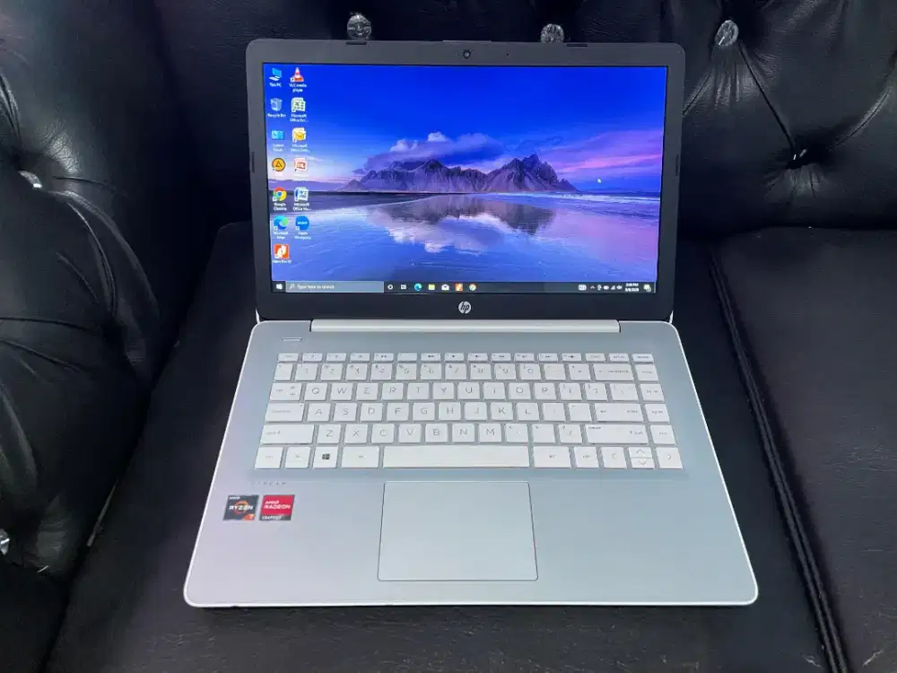 TERIMA JUAL BELI LAPTOP BEKAS MACBOOK RUSAK ATAU MAOTOT SEMUA MEREK