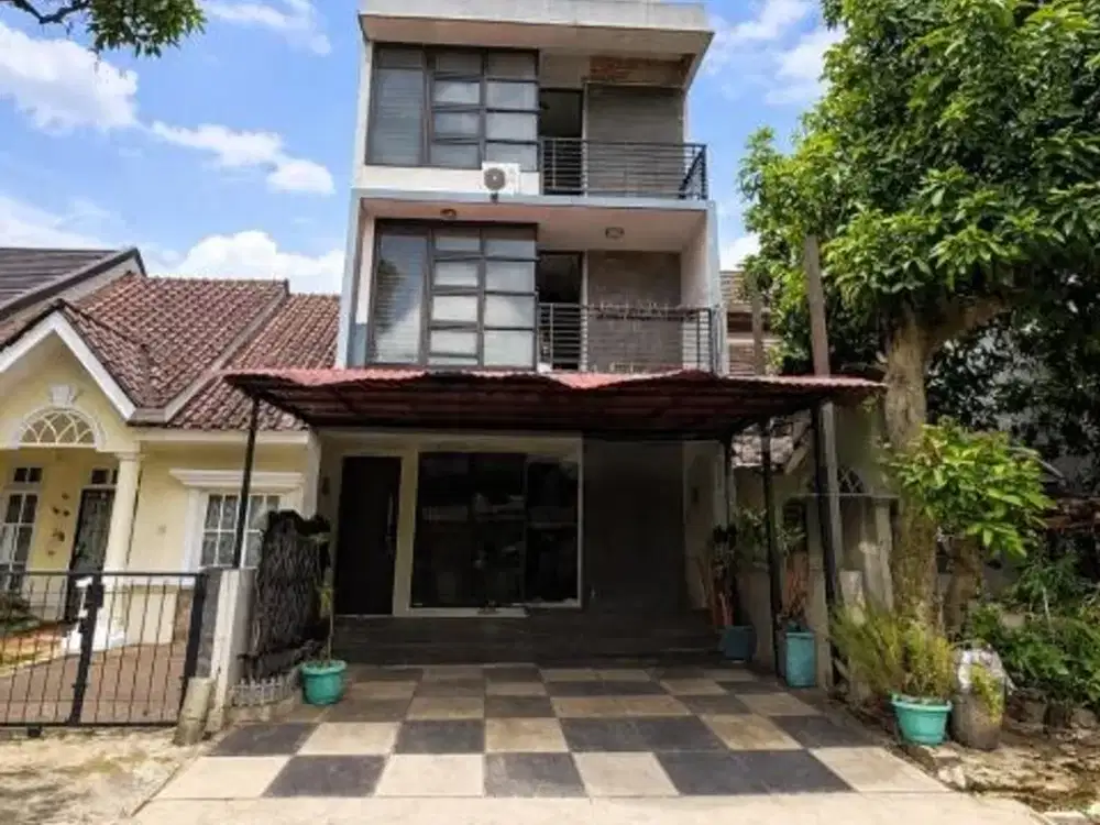 Rumah 3 Lantai Full Furnished di Pondok Cabe 3 Kamar Tidur
