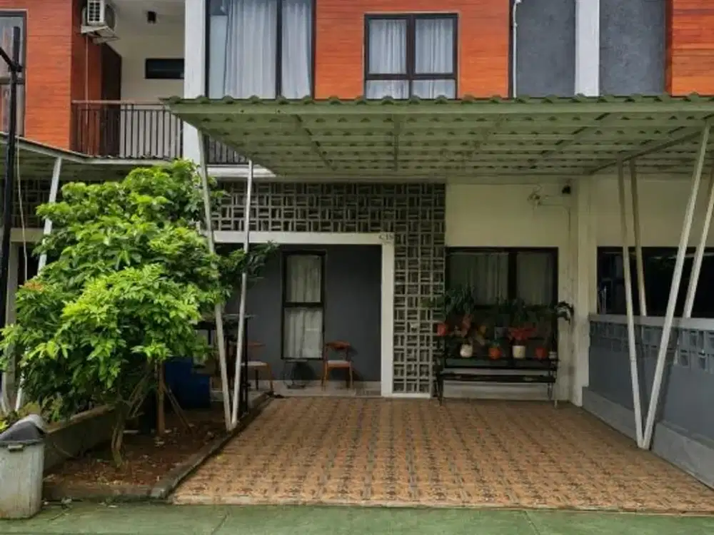 Rumah Dalam Cluster Dekat Tiptop di Ciputat Siap Huni