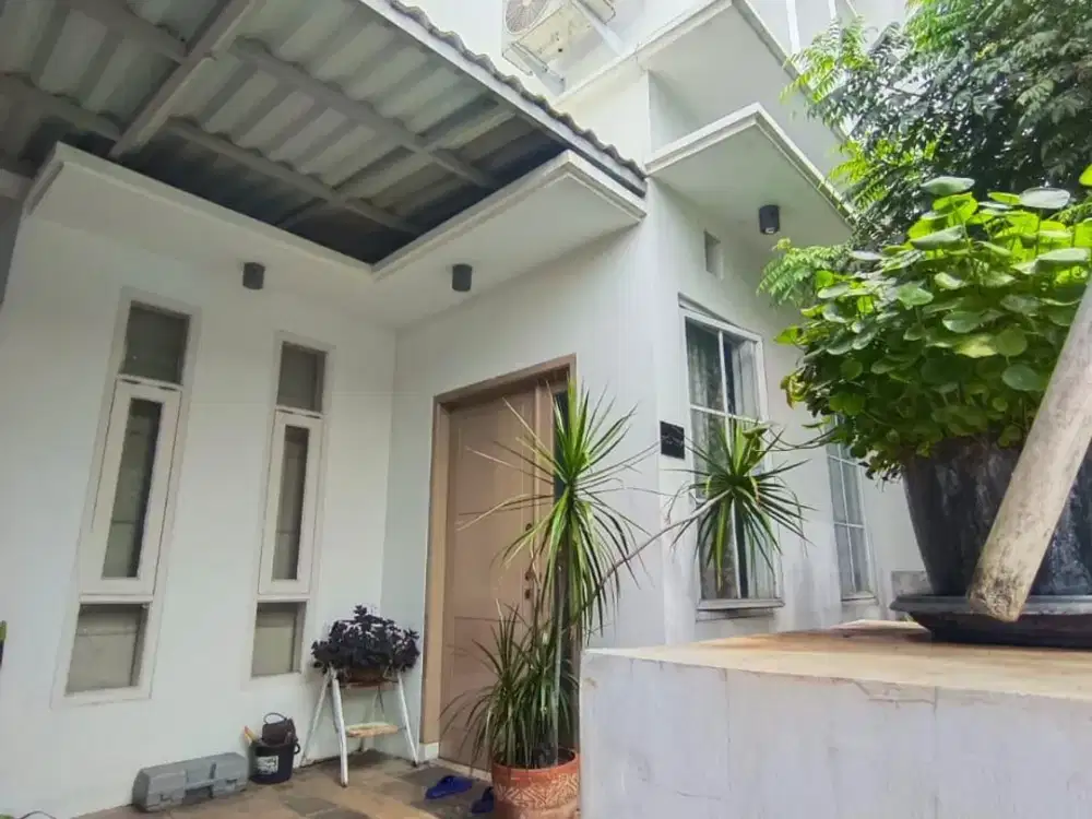 Di jual MURAH, Rumah di Regensi Melati Mas, BSD City - Tangerang Selatan