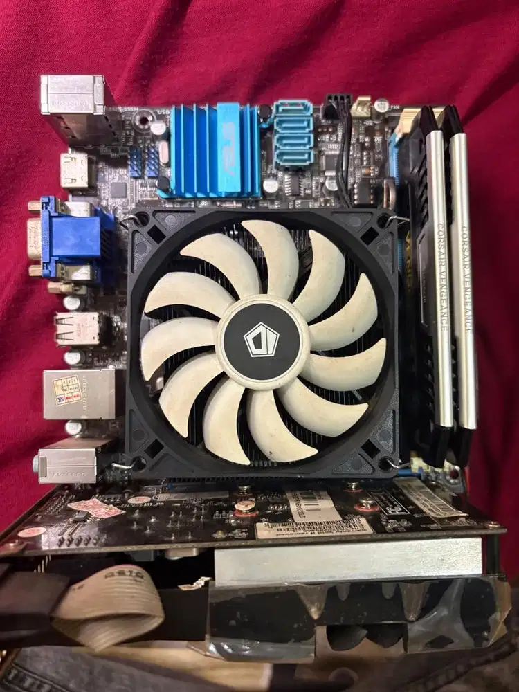 Komputer PC Paketan