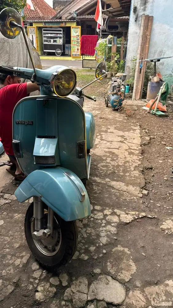 Vespa PX Tahun 1981 new PX look