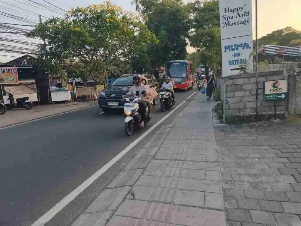 Tanah Komersial Jalan Raya Uluwatu Lebar Depan 20 Meter - Thumbnail 6