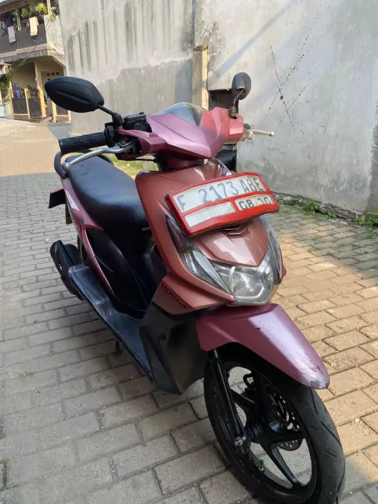 Dijual honda beat karbu tahun 2010