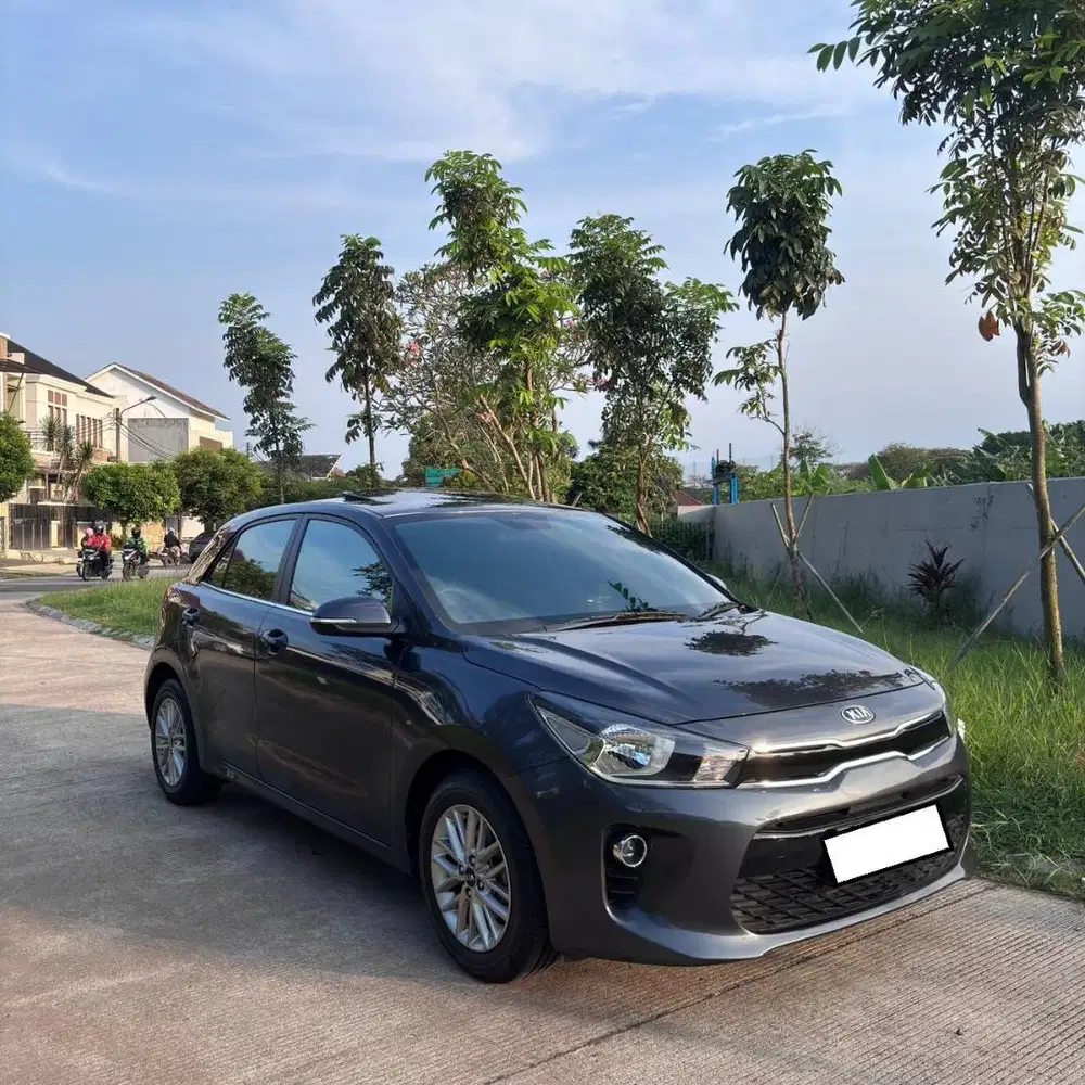 Kia Rio 2018 Sunroof 1.4 A/T YB3