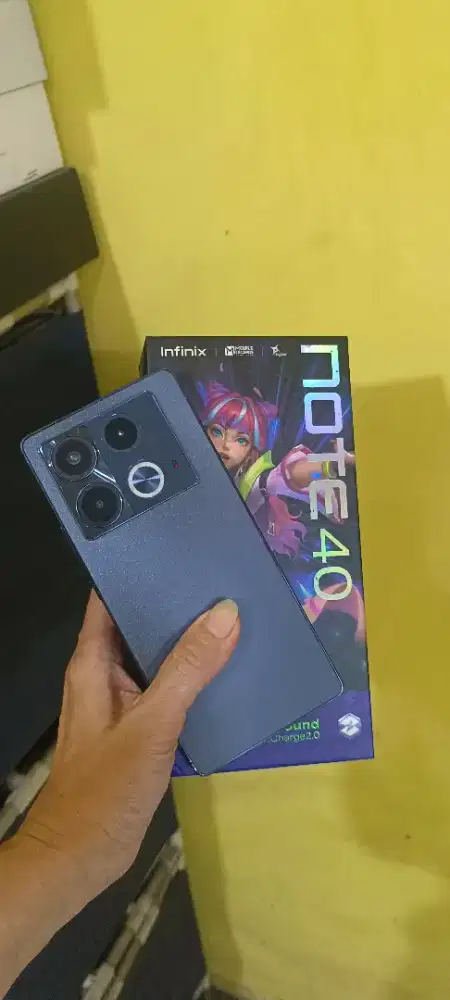 2nd : Infinix Note 40 8/256 4G