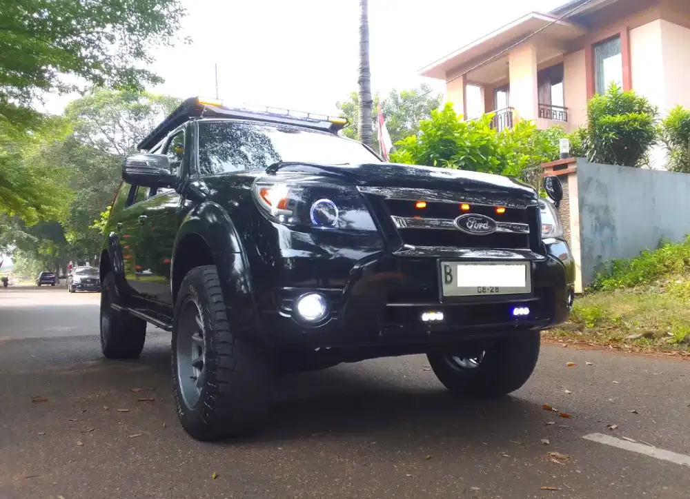 Ford Everest 2.5 solar diesel 3baris pajak on full upgrade&peremajaan