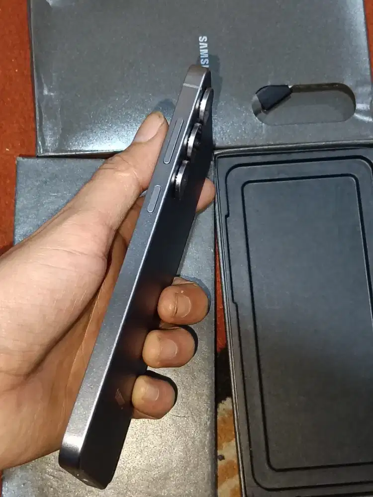 Samsung galaxy S25FE 8/512