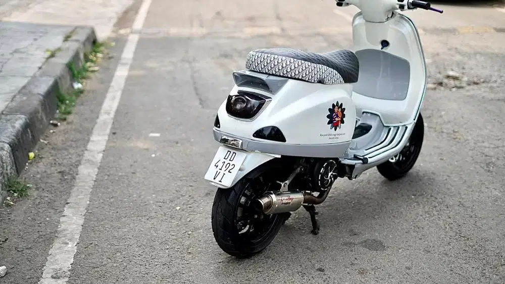 SALE TERMURAH VESPA LX 150 2013