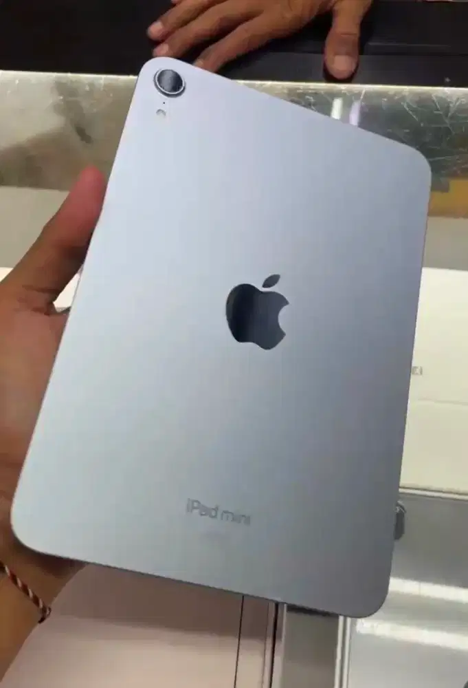 Ipad mini 7 128gb fullset mulus garansi on 2027