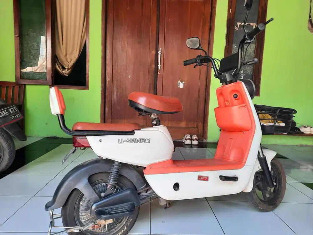 Sepeda listrik Uwinfly DF7