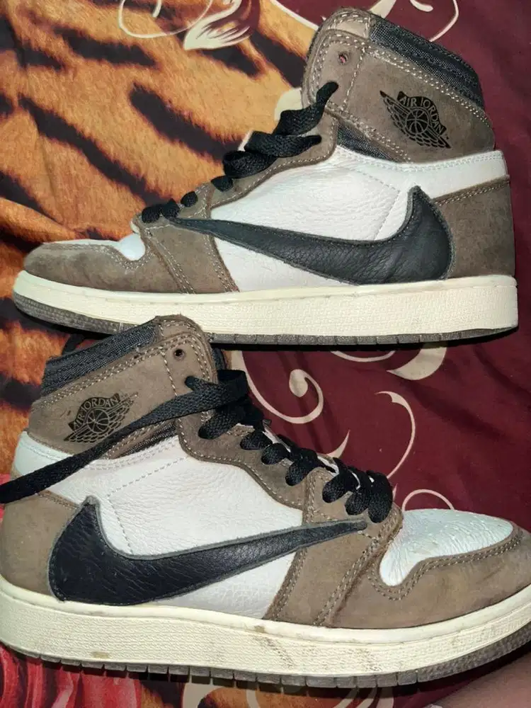 jordan 1 high travis scott mocha