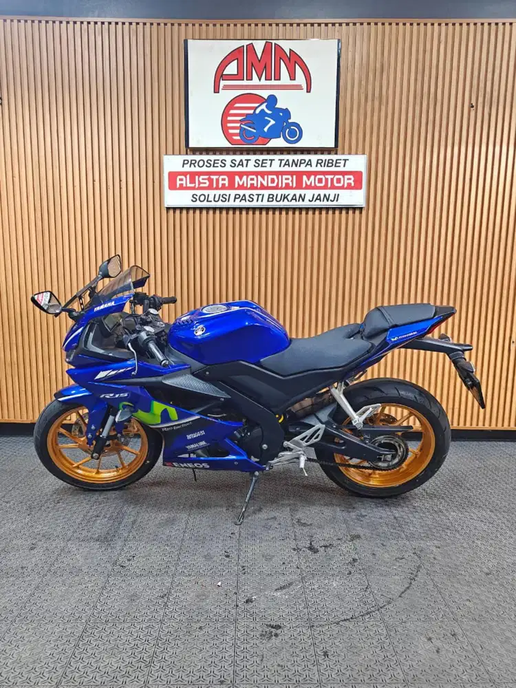 R15 VVA. GREESS BERKELAS BERKUALITAS BERGARANSI, PAJAK ON SS LENGKAP.