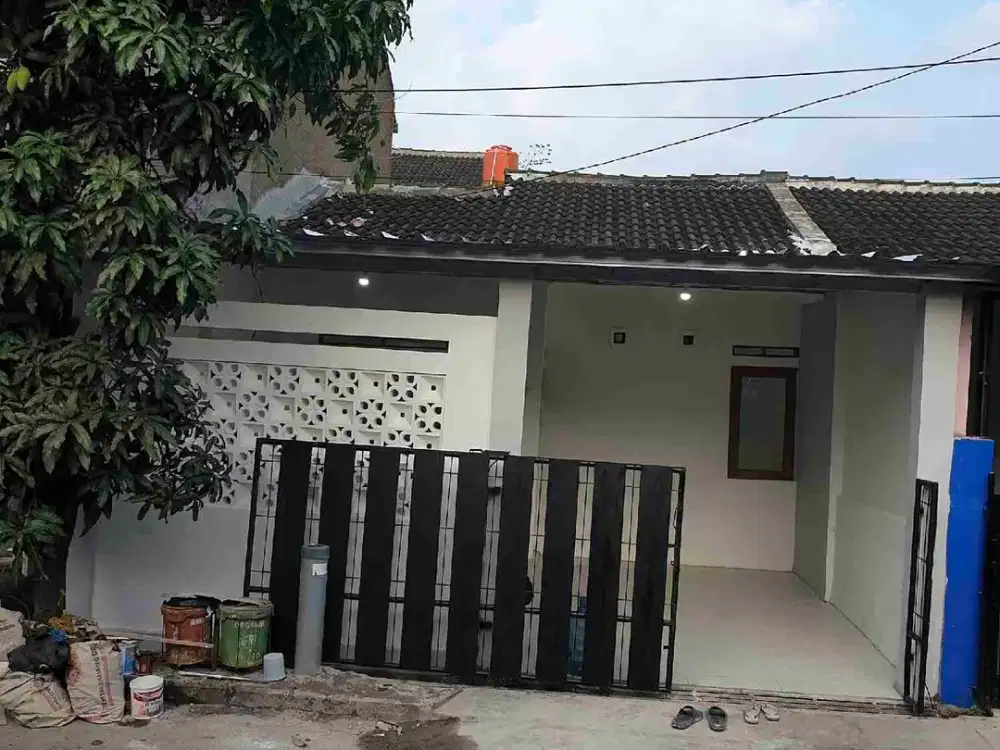 dijual cepat rumah deket GBLA dan Al Jabar bandung di Griya Cempaka Arum gedebage