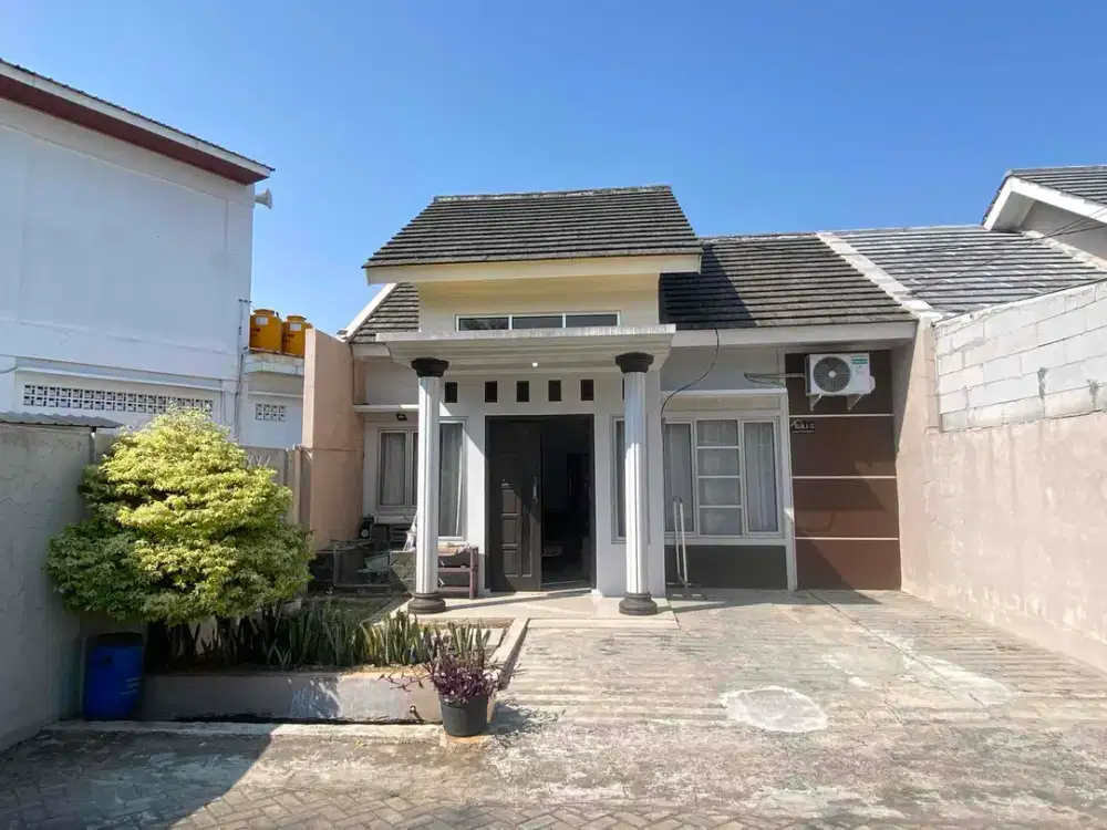 Rumah Jual / Over Kredit Trusmiland Klayan Komersil