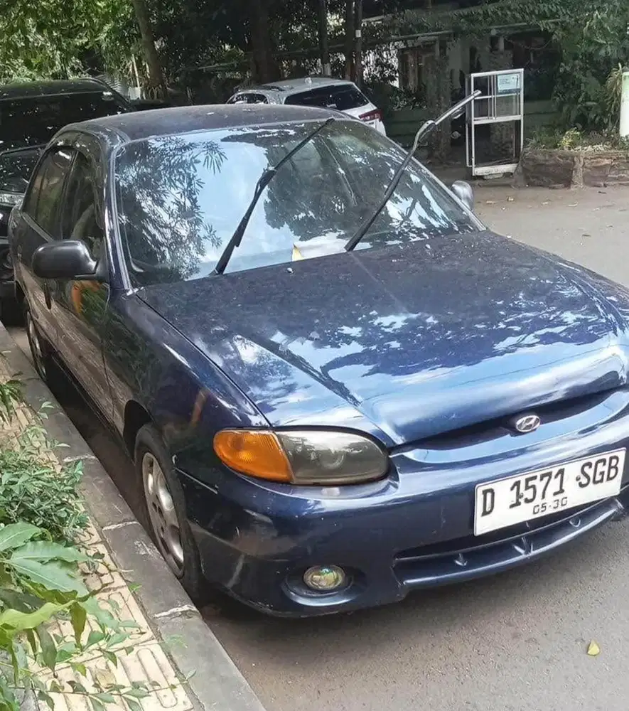 Hyundai Accent GLS M/T 1999