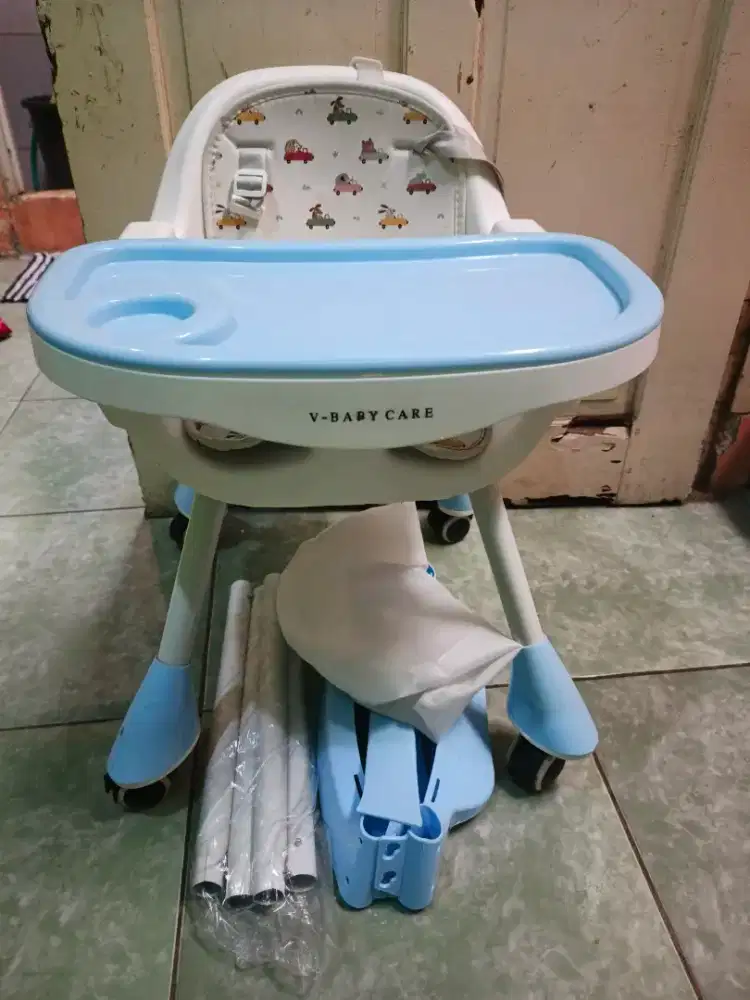 Kursi makan bayi V-Baby Care