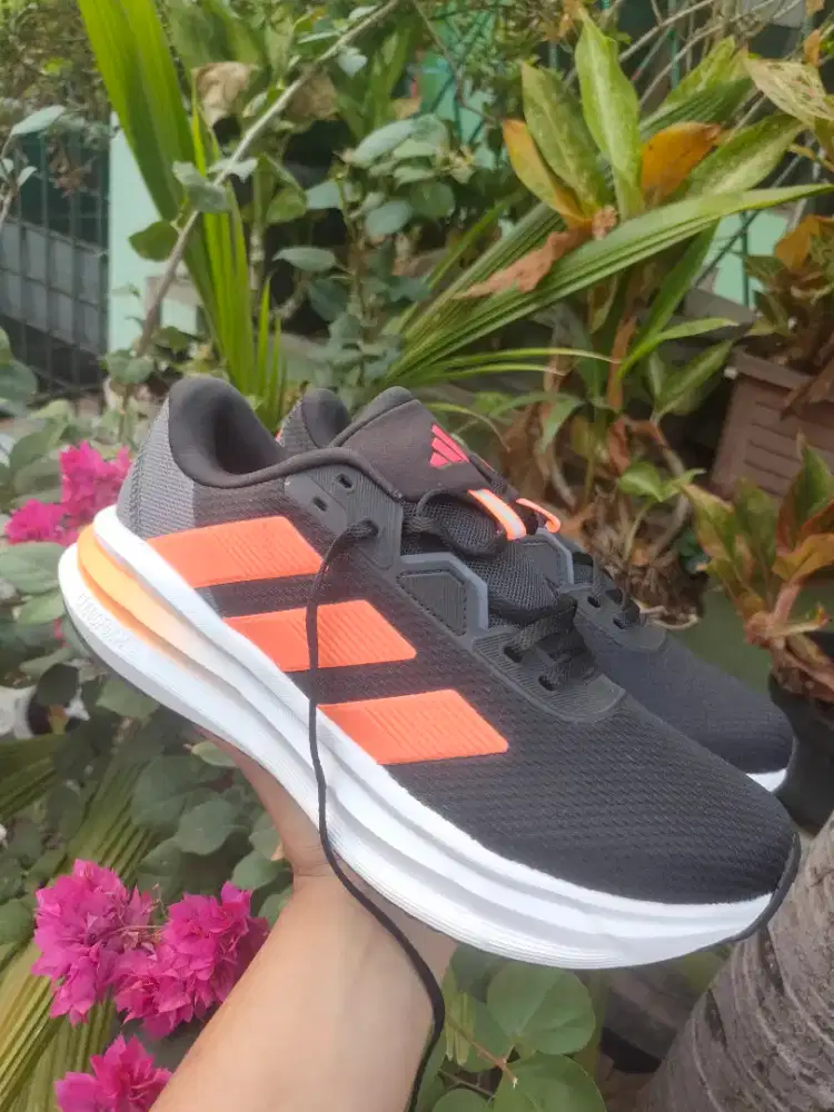 BARU Adidas galaxy 7