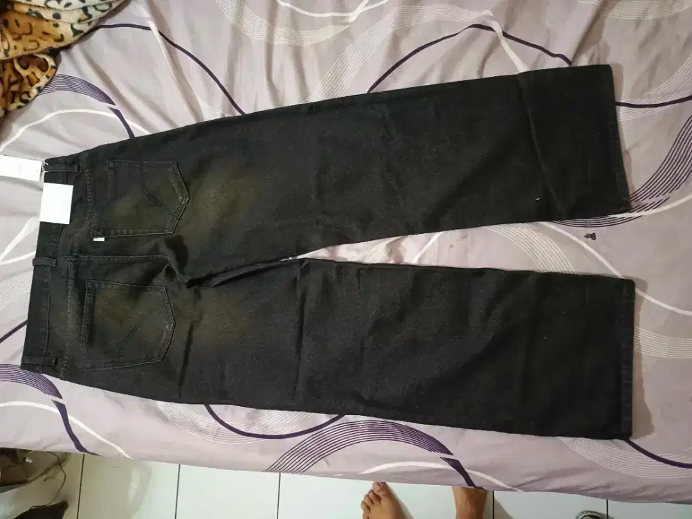 Jeans gombrong 32