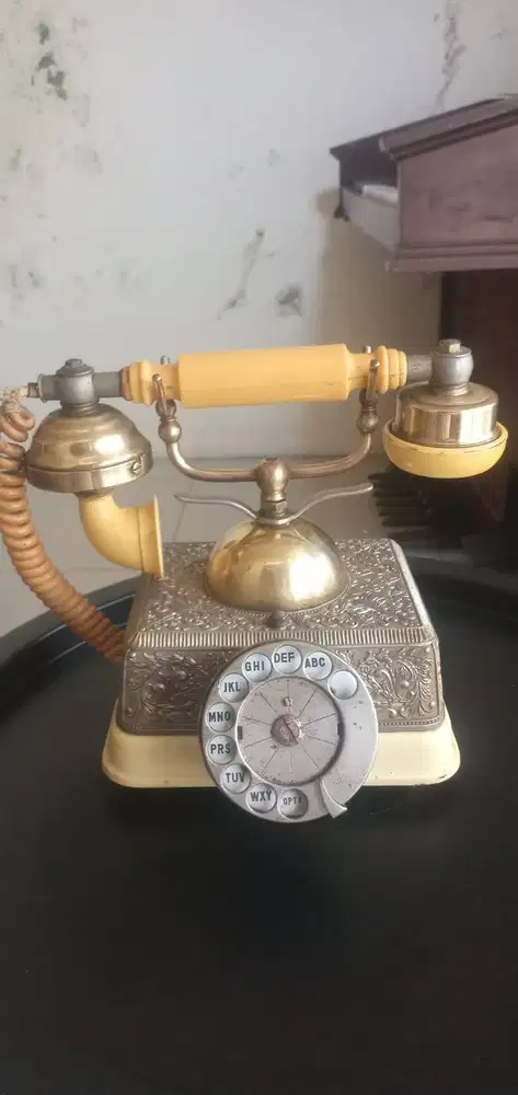 Telepon Putar(rotary) Antik Klasik