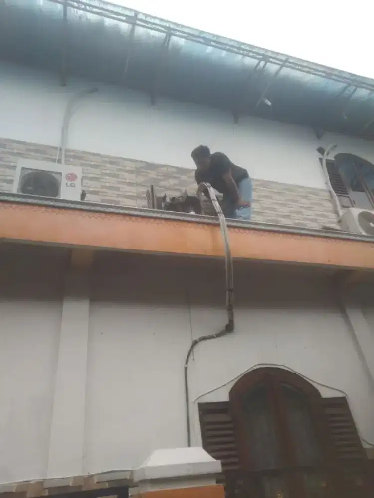 jasa servis ac kulkas showcase frezer mesin cuci dan bongkar pasang ac