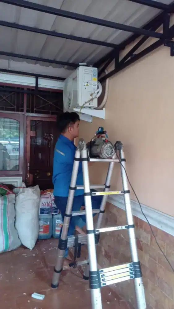 jasa servis ac kulkas frezer showcase mesin cuci dan bongkarpasang ac