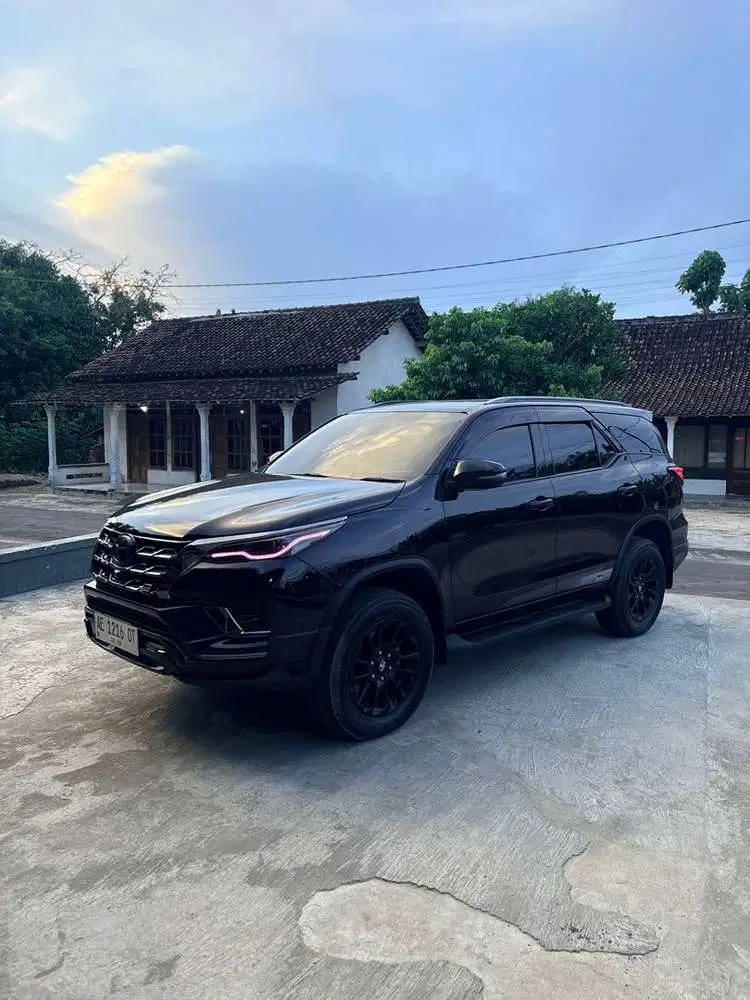 Toyota Fortuner 2023 Diesel