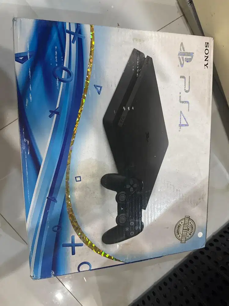 Playstation 4 slim ori
