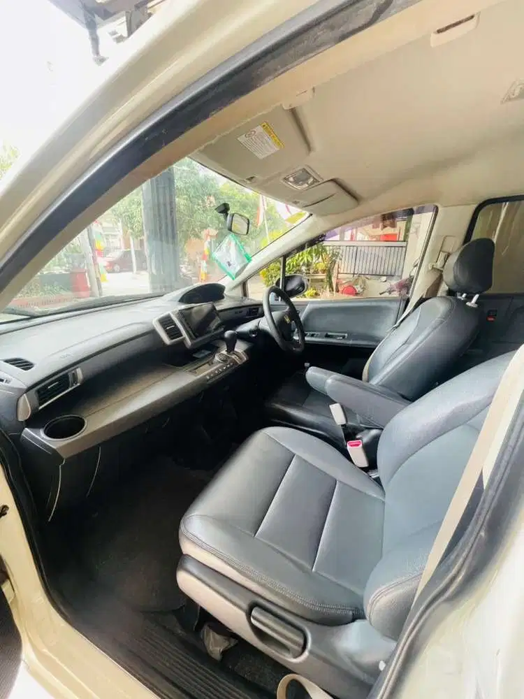 Honda Freed 2012 Bensin