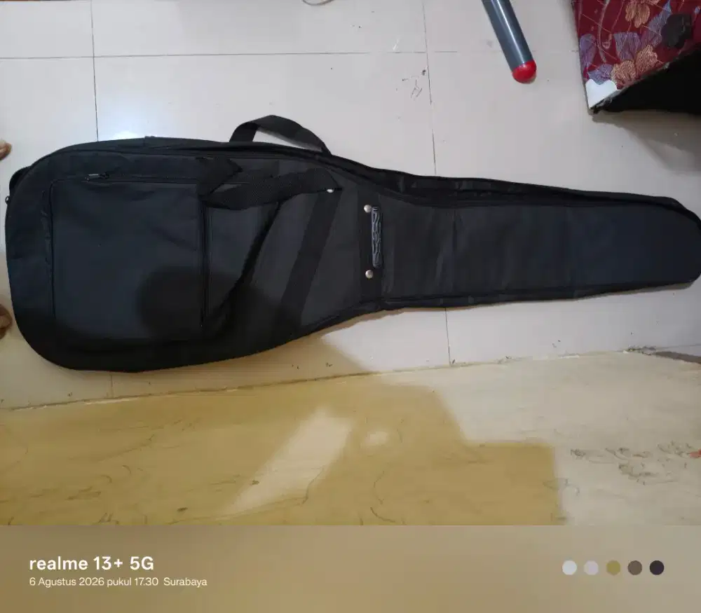 Dijual Tas (GigBag) untuk Bass, Like New, Nego dan siap antar