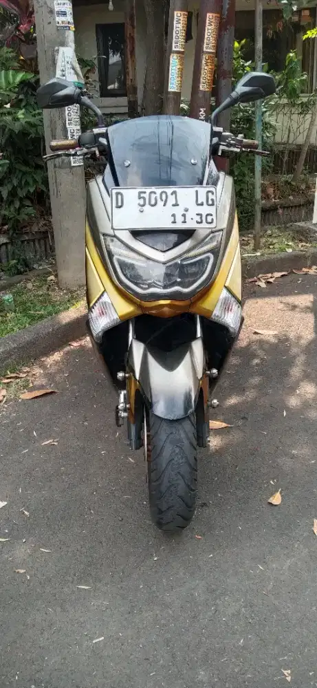 NMAX 2015 warna Abu