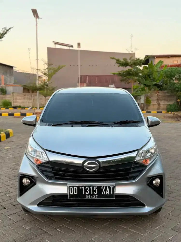 Dp 3jt angs 3,484,000 x 59bln Daihatsu Sigra 2023 Bensin