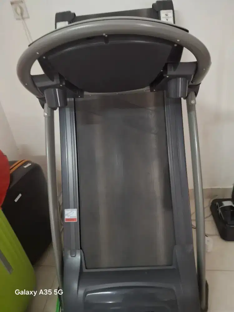 HARGA MURAH...TREAD MILL UNTUK GYM DI RUMAH MRRK RICHTER
