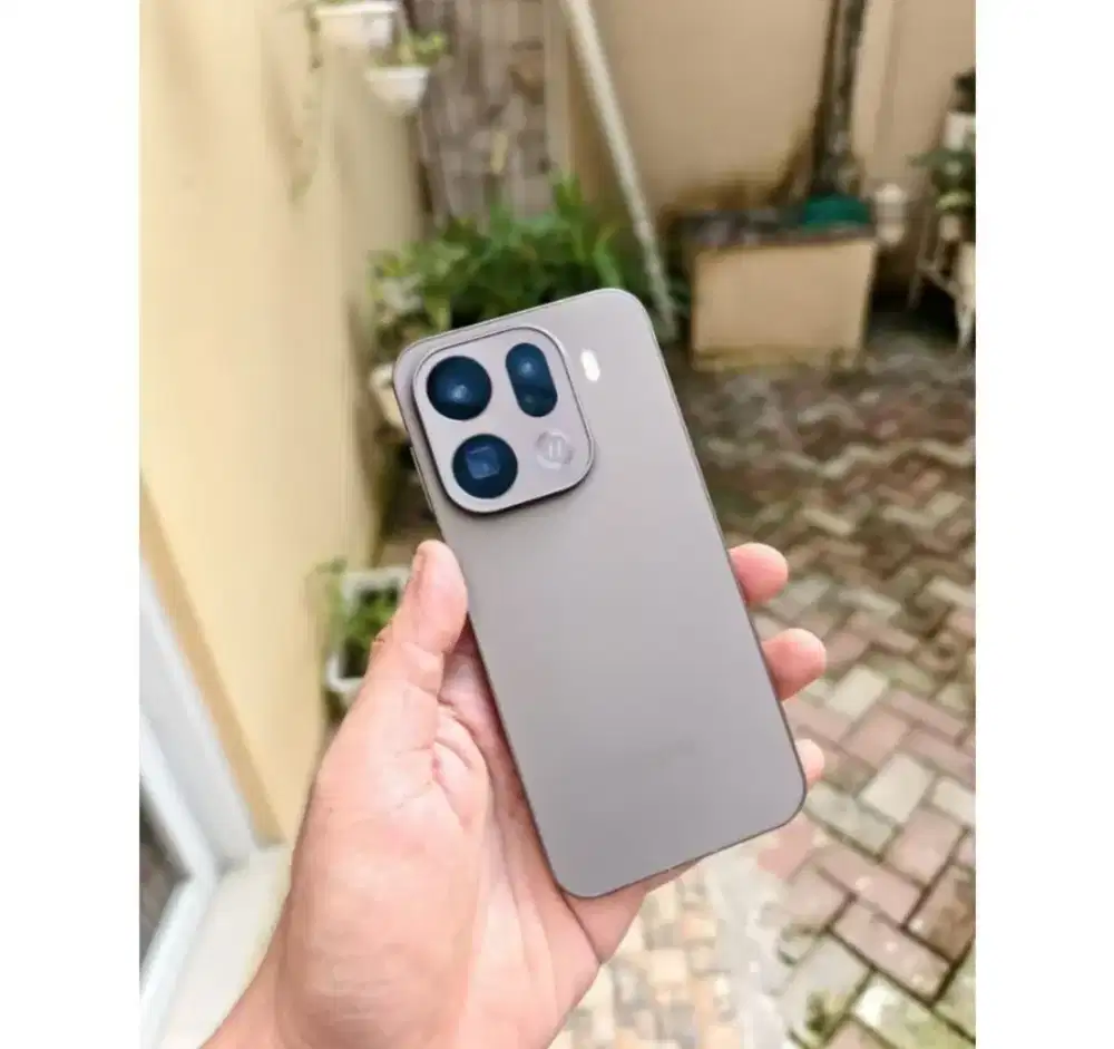 Oppo find x9 pro resmi unit langka garansi panjang