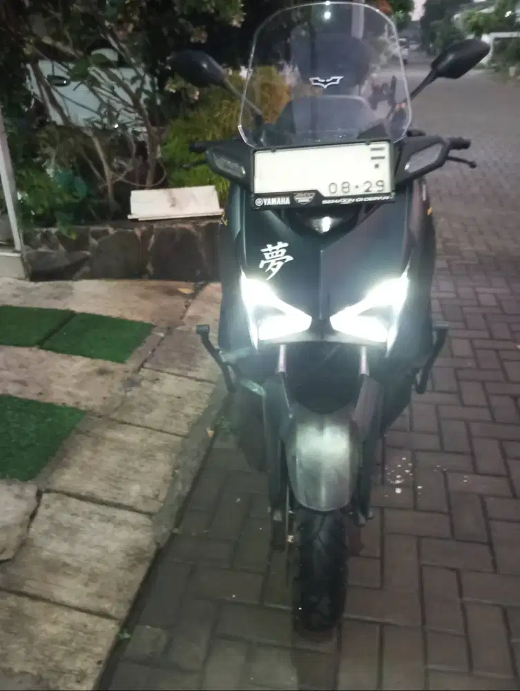 YAMAHA XMAX CONNECTED 2023