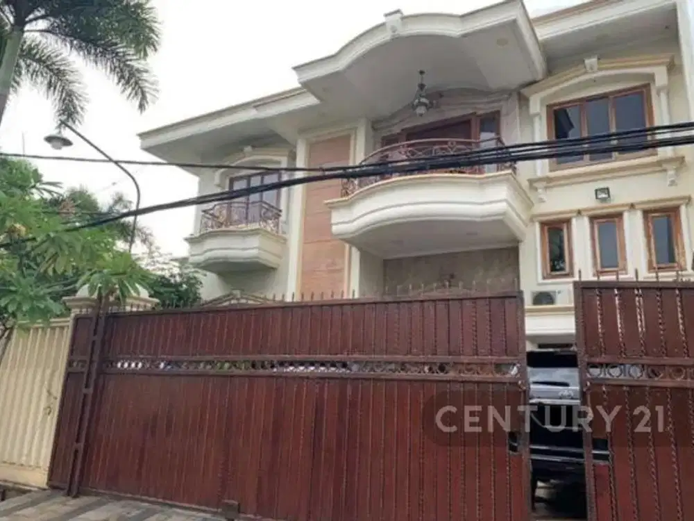Rumah Asri Dan Bagus Di Danau Indah Sunter Jakarta Utara
