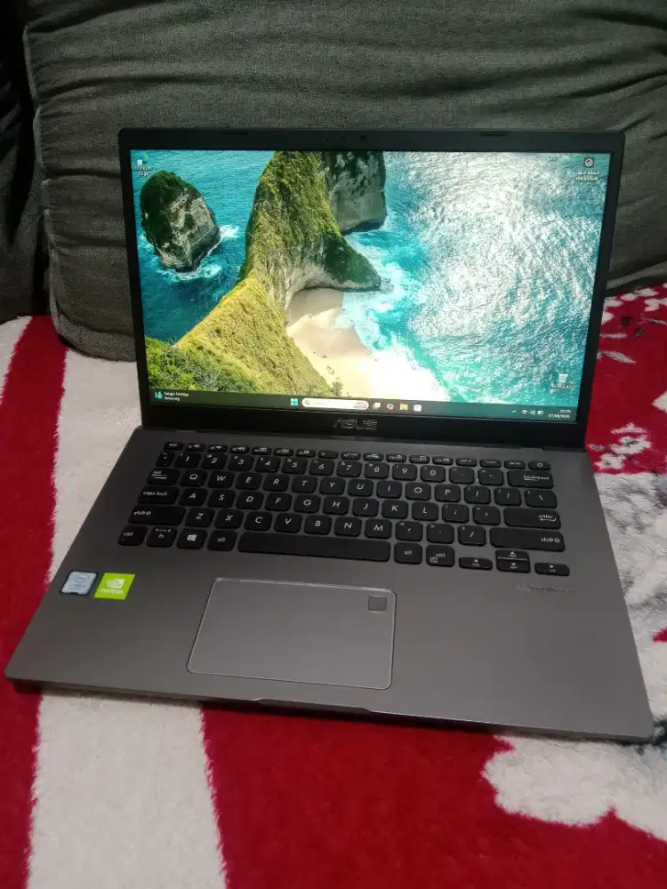 Asus A409 - Core i5, Nvidia, SSD 512Gb.. Design - Gaming