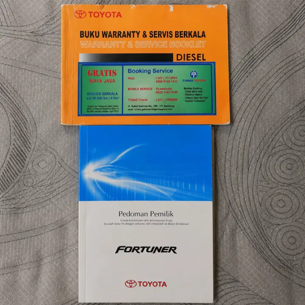 Buku Pedoman/Manual Book & Buku servis Fortuner disel 2008-2014