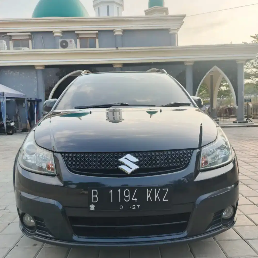 Tgn pertama Suzuki SX4 Th 2012 (Last edition) Very Good Condition
