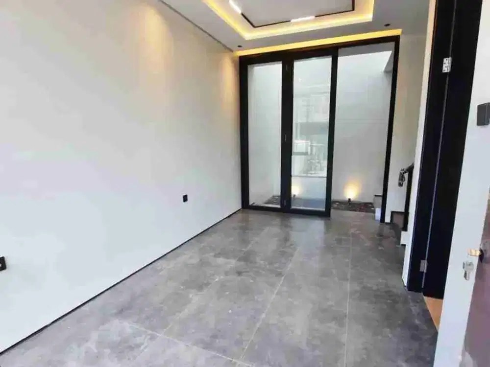 rumah baru Taman Kopo indah 1 cuma 1M an!