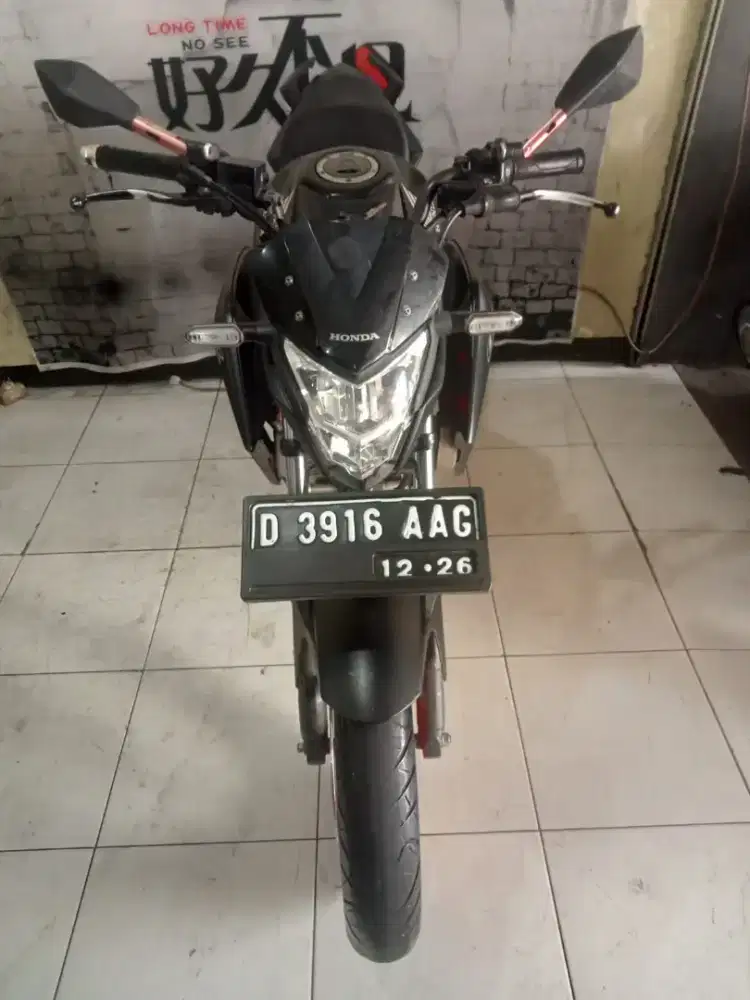 Honda CB150R 2016