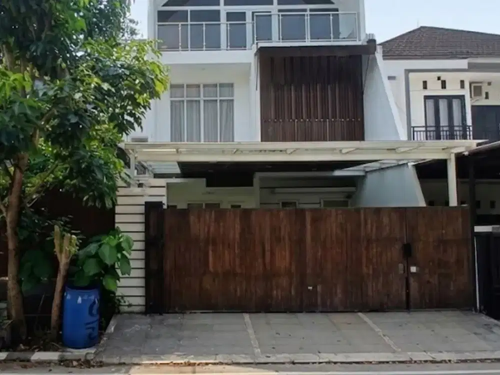 LELANG MURAH! Rumah 3 Lantai Desain Modern di Imperial Gading Pelindo - Sukapura, Jakut