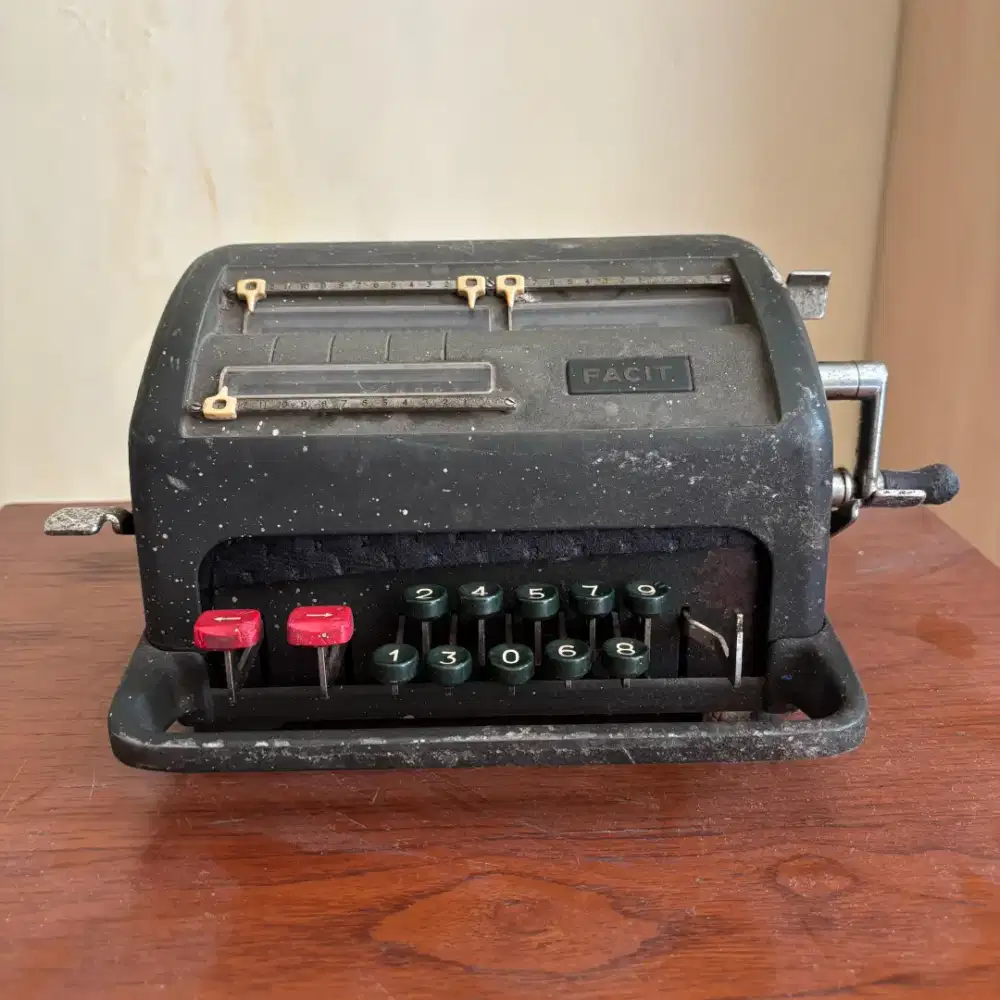 Facit NTK mechanical calculator vintage